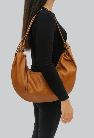 cecelia hobo bag - tan