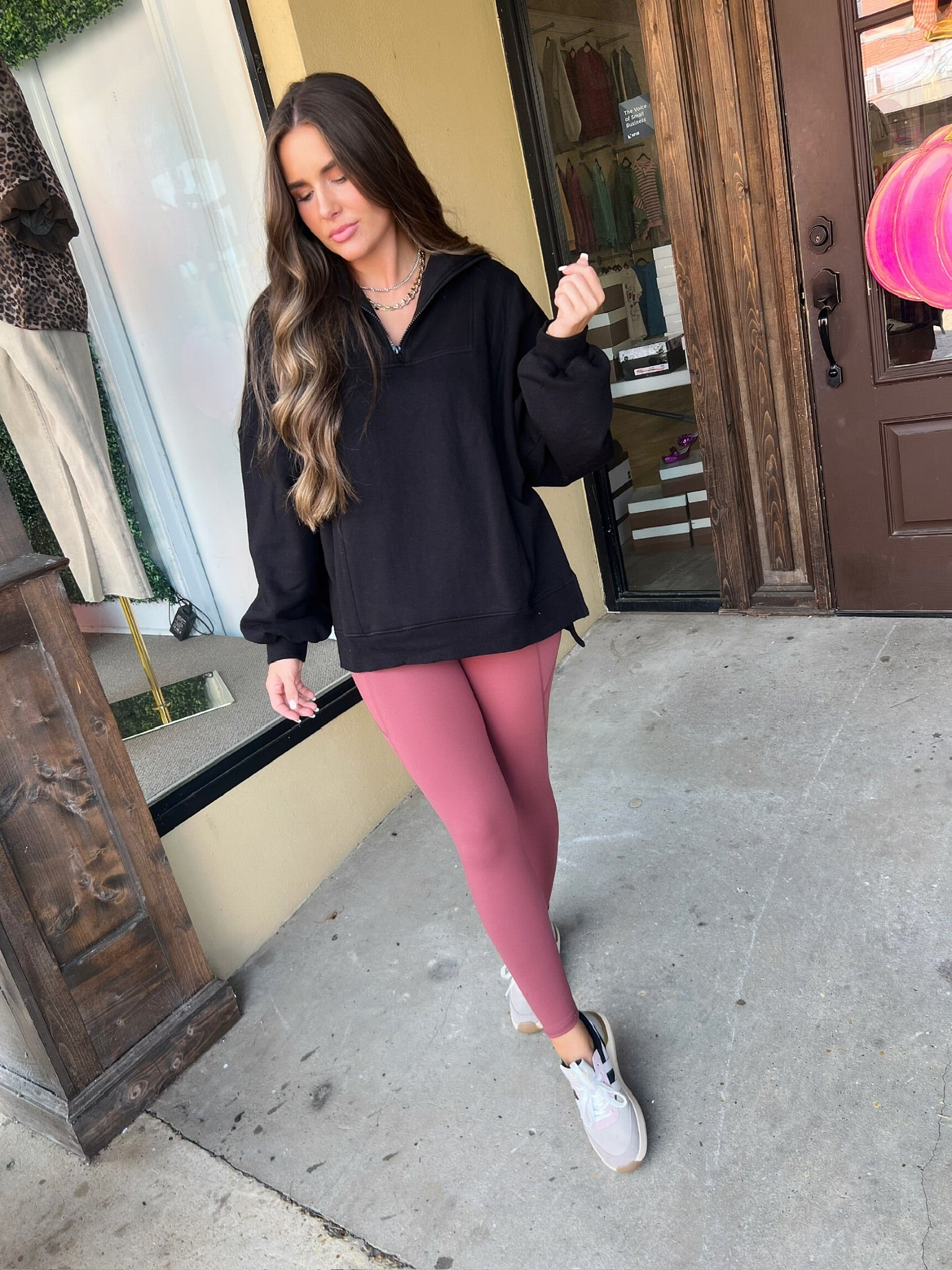 rhodes quarter zip in black