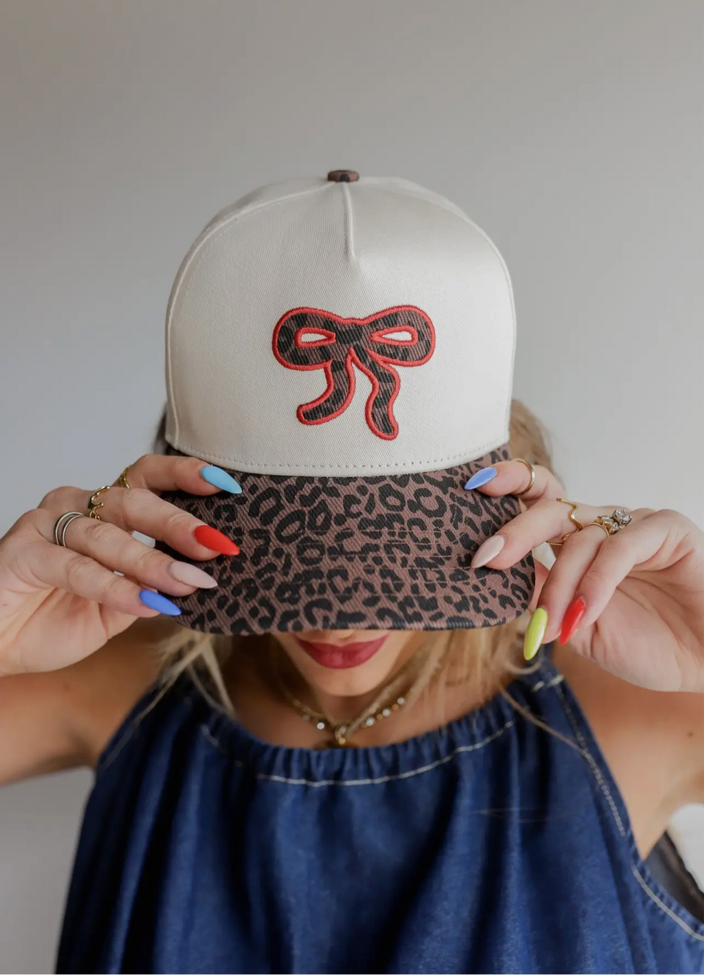 cheetah bow trucker hat