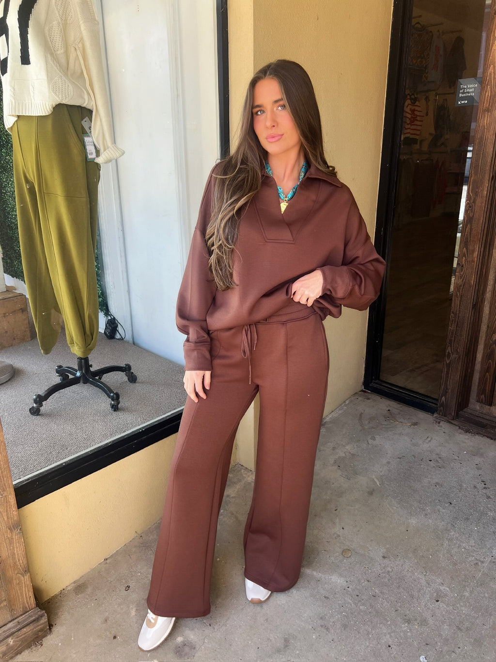 scuba collared set in brown