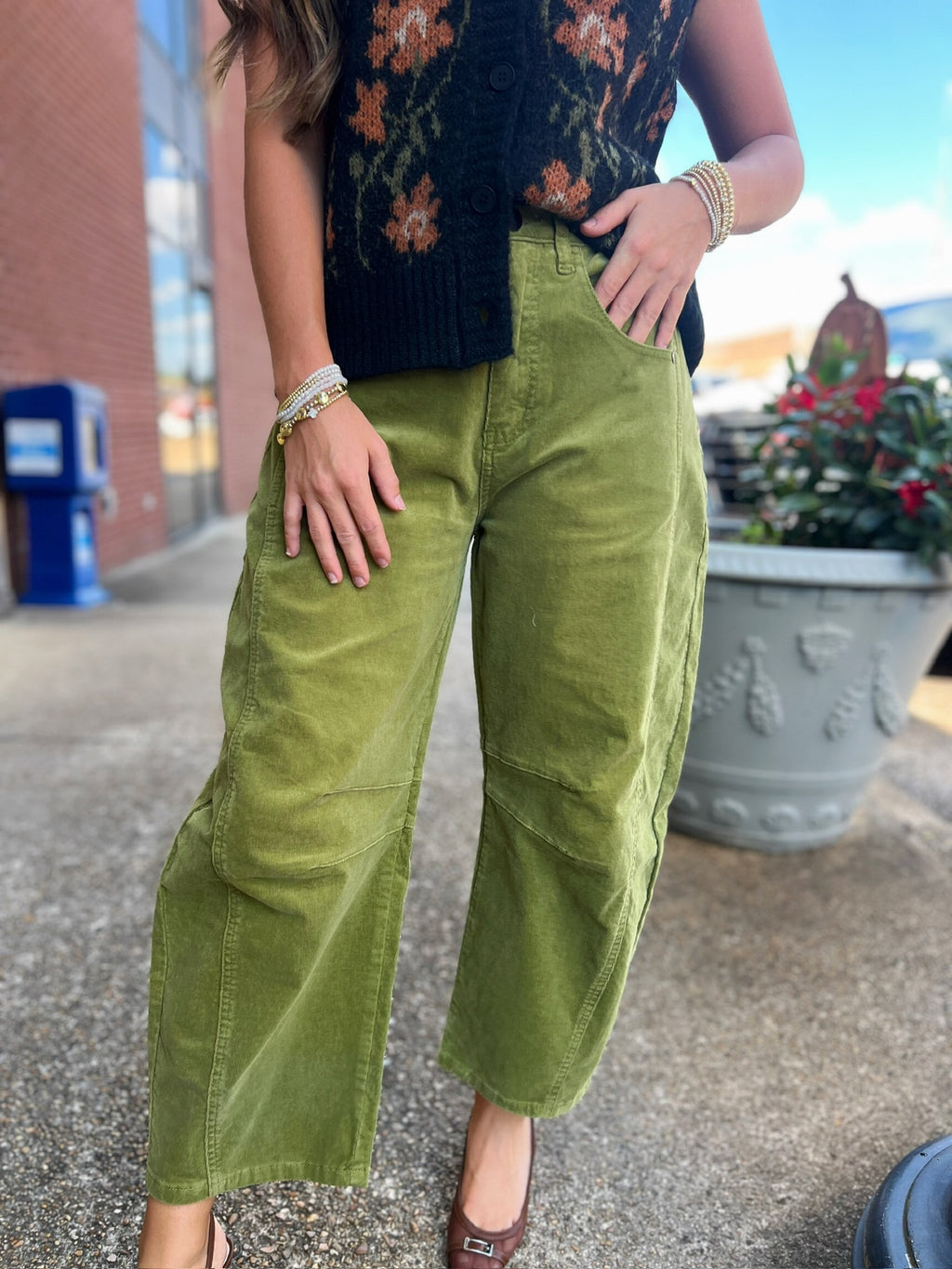 harper corduroy barrel pant