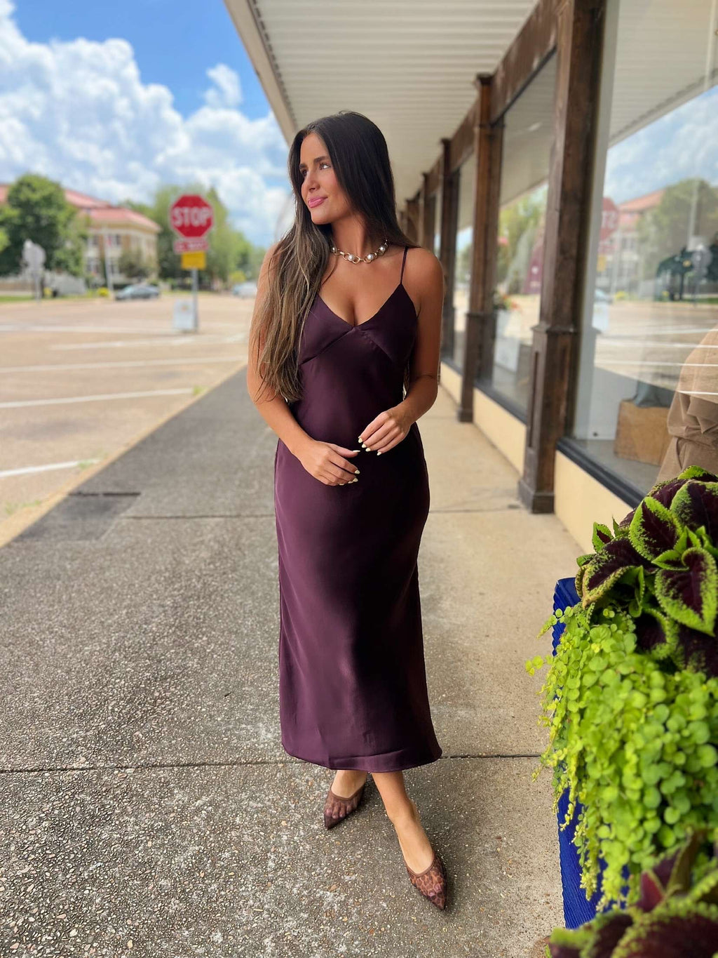 junction satin midi in maroon