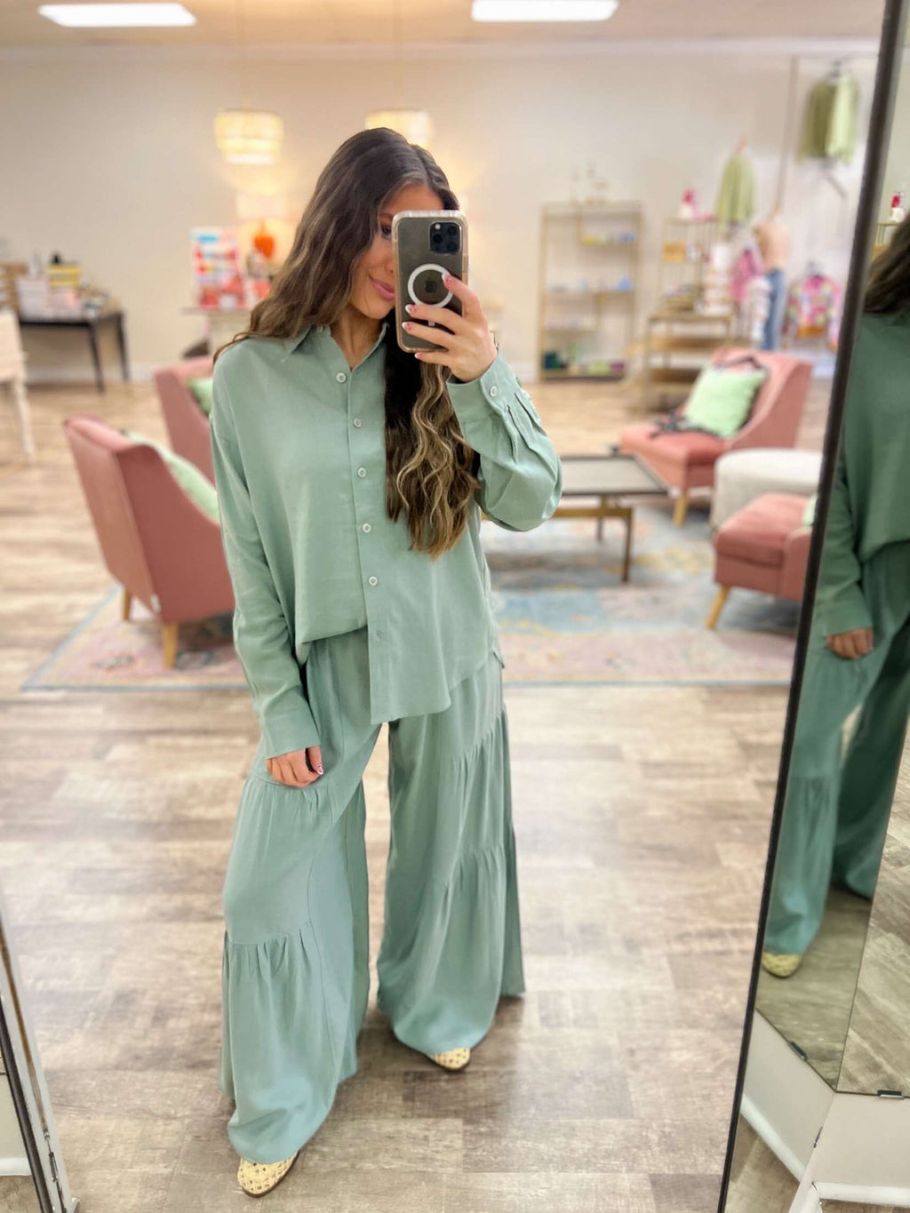 lowen button up