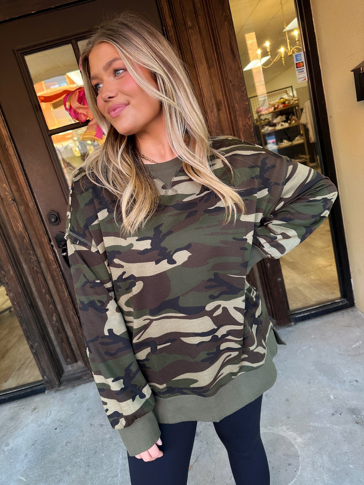 lizzy pullover in camo
