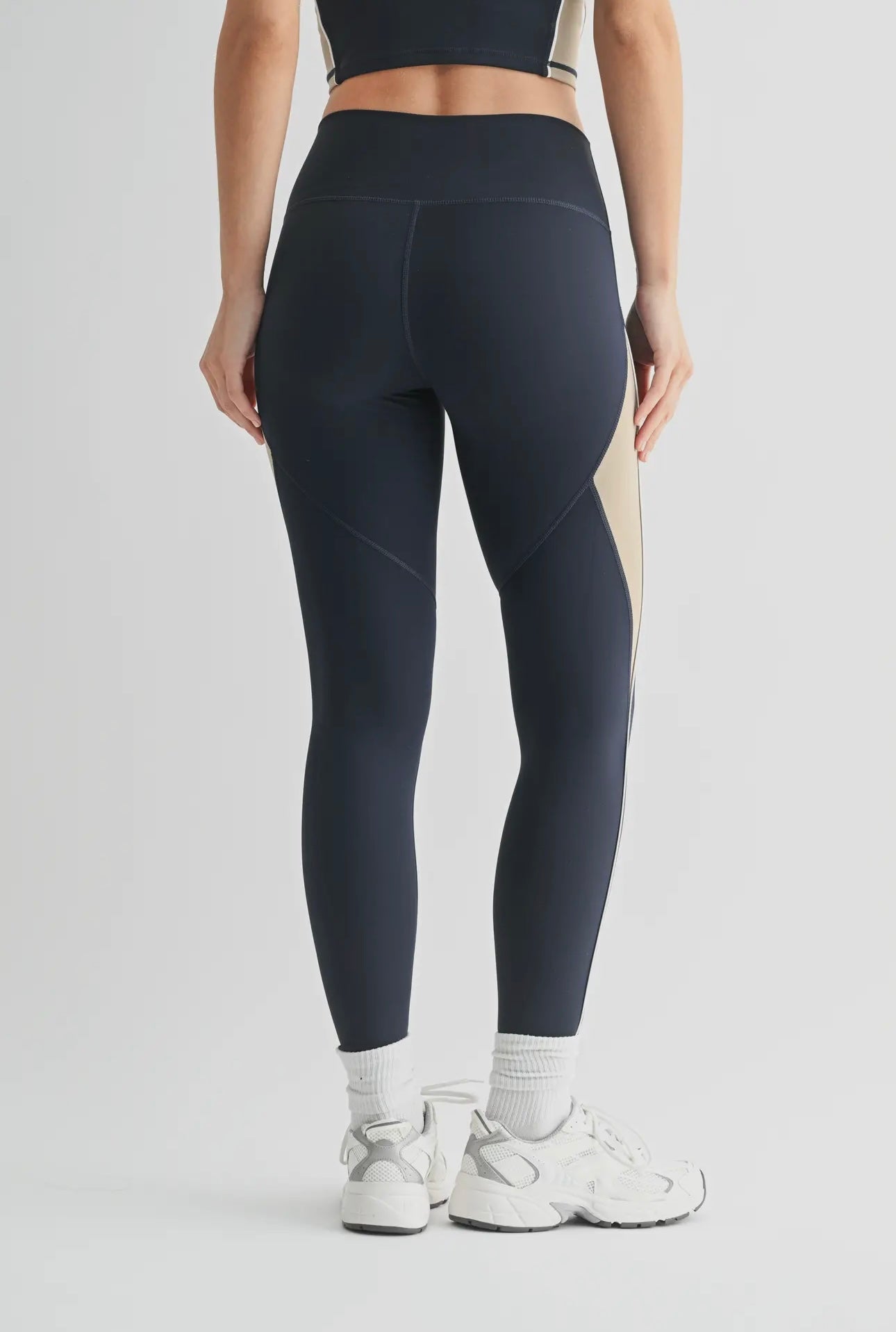 flexform active set in navy