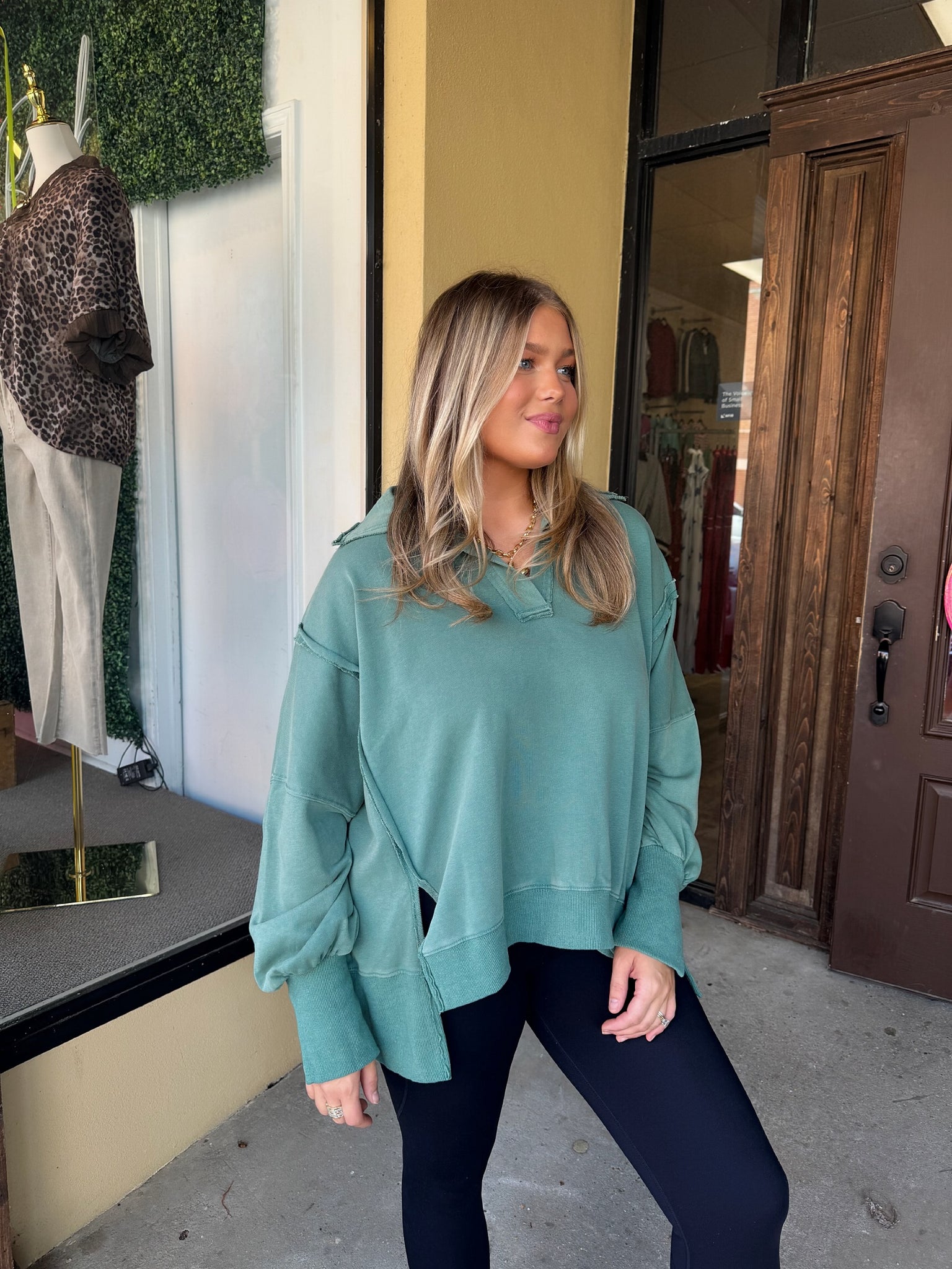 canyon pullover in washed green