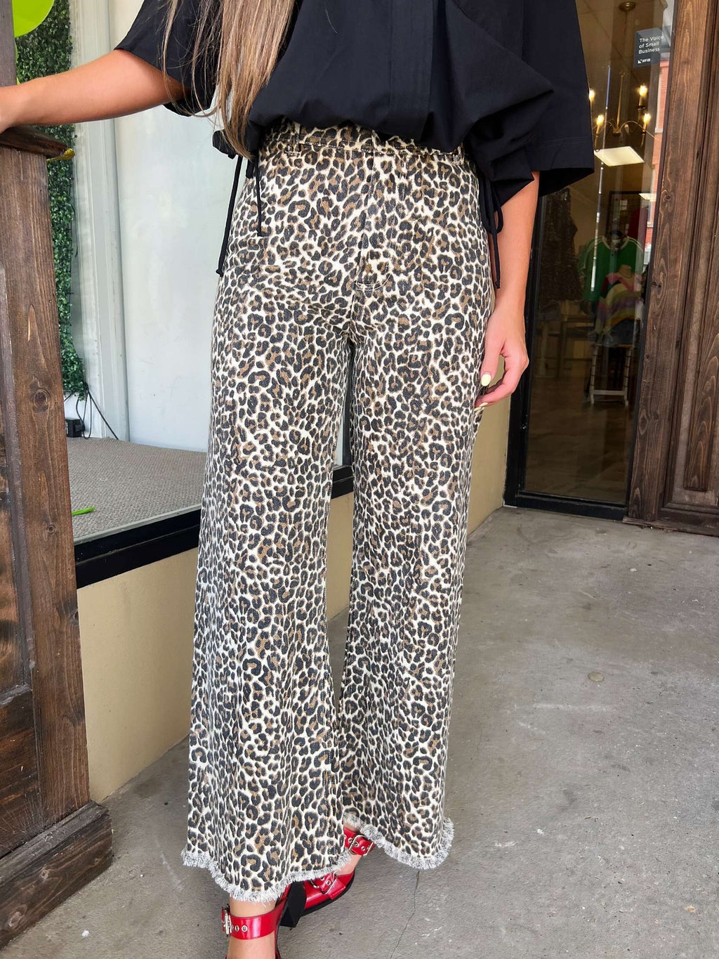 harlow leopard wide leg jean