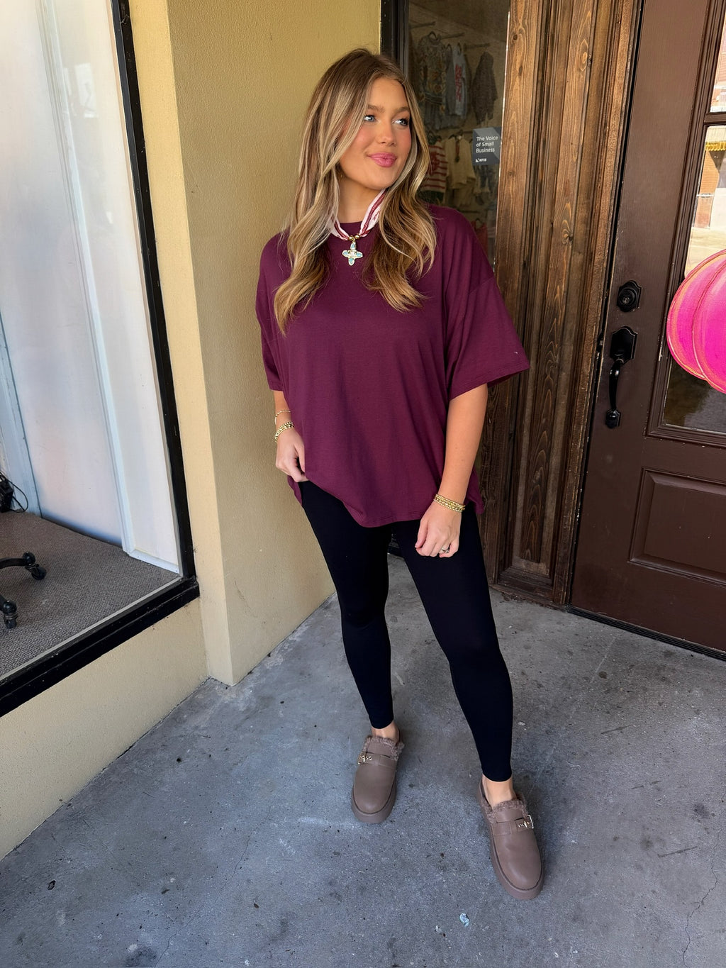 iris oversized tee in burgundy