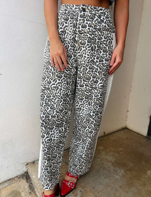 untamed leopard barrel pant - ivory