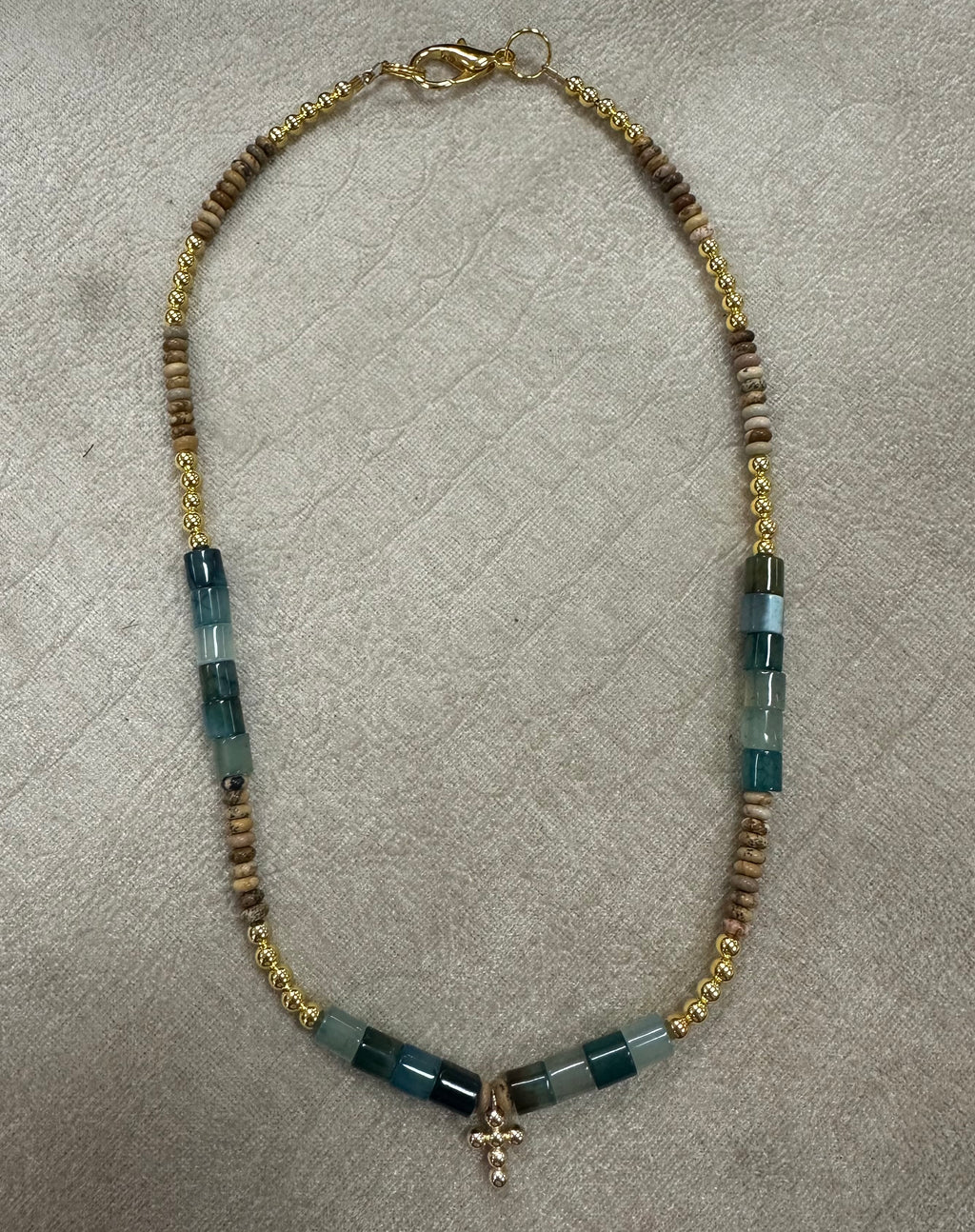 katelyn beaded necklace