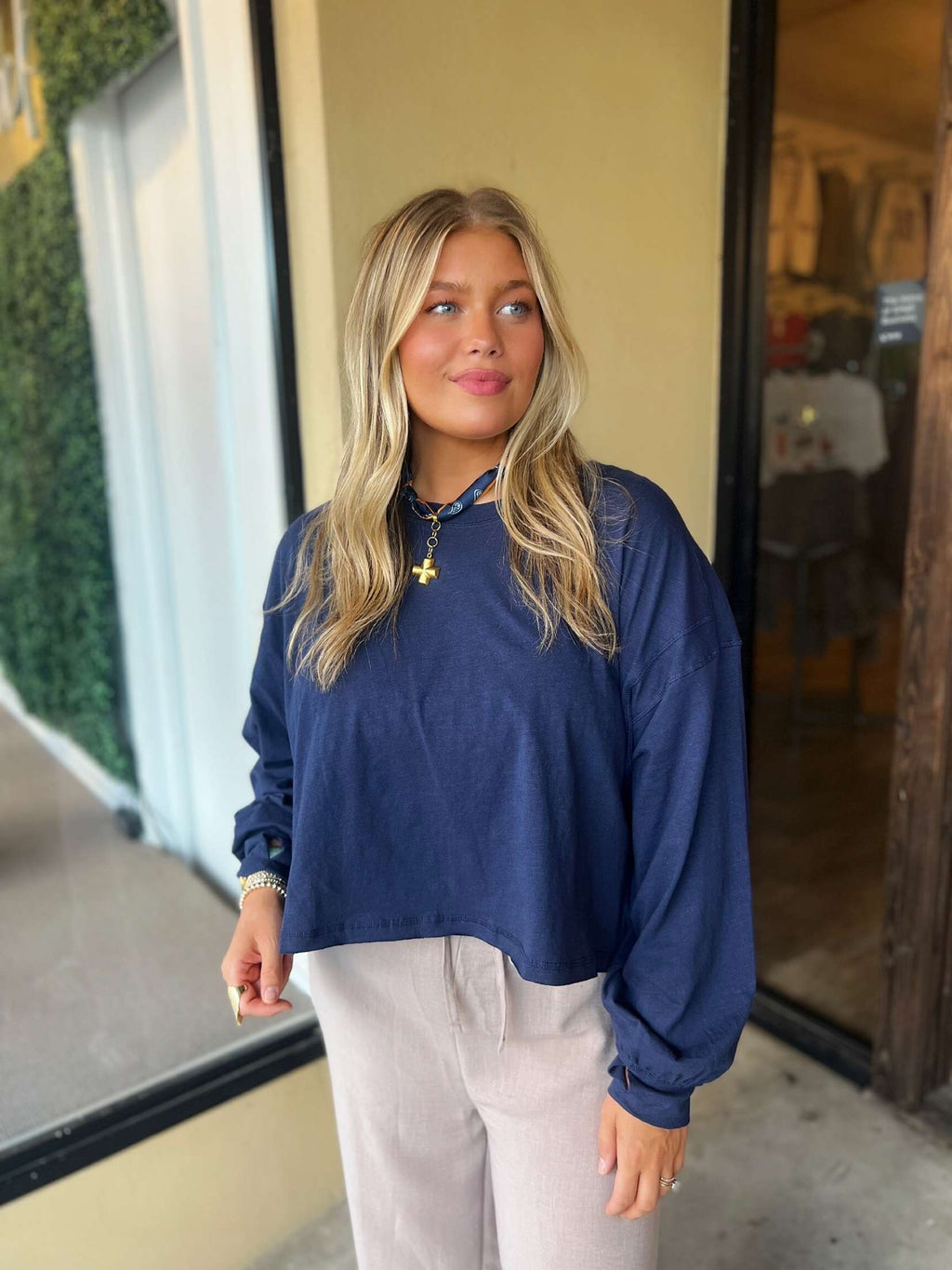 crossover top in navy