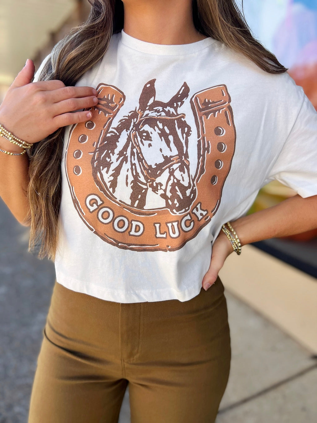 good luck pony cropped tee