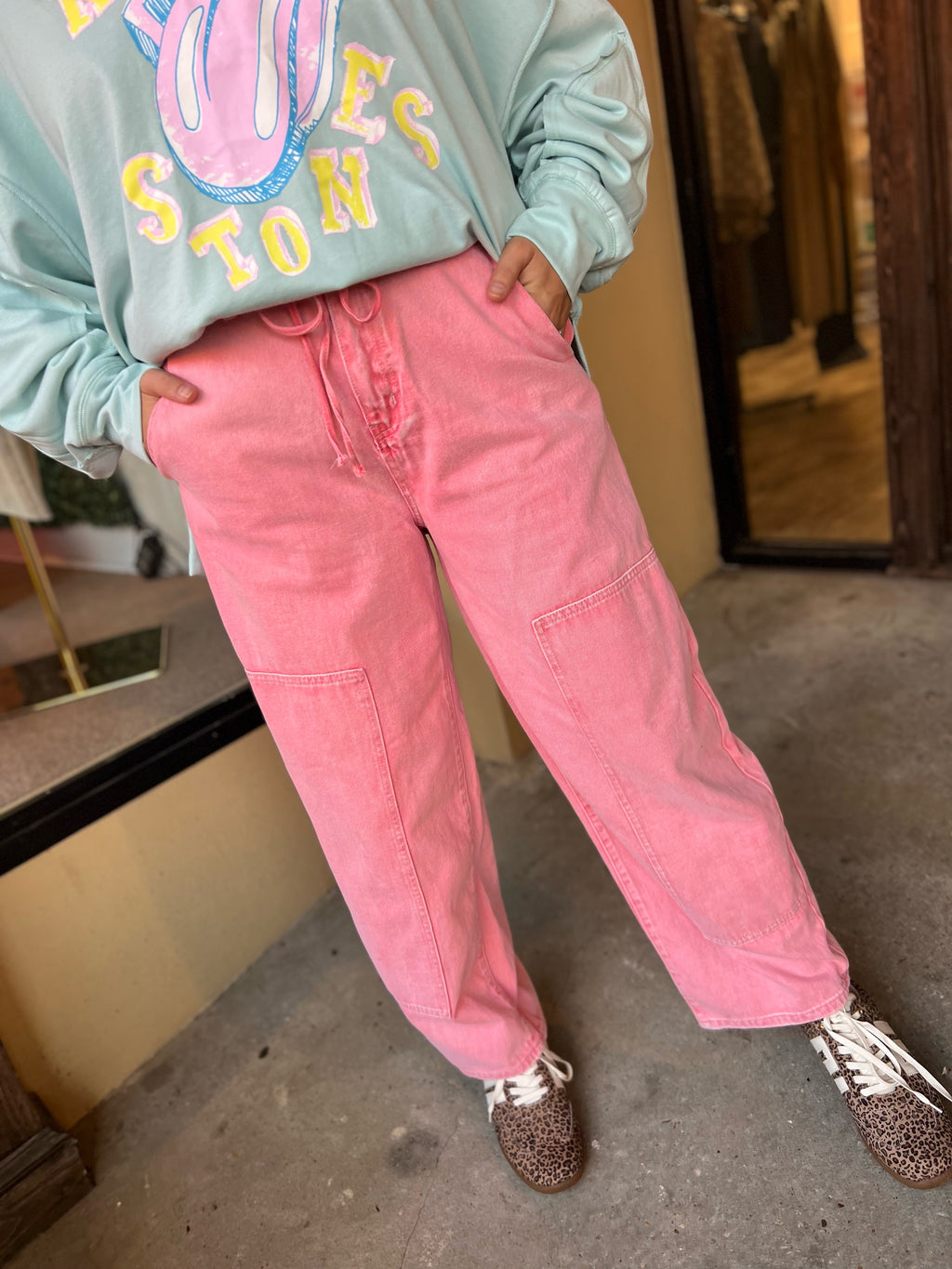 kensley barrel pant in pink