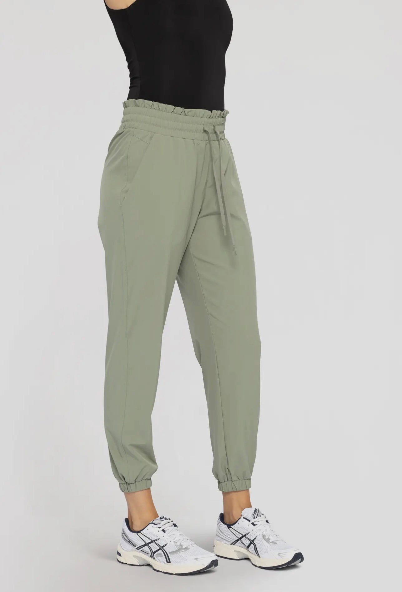 cuffed essential jogger - sea spray