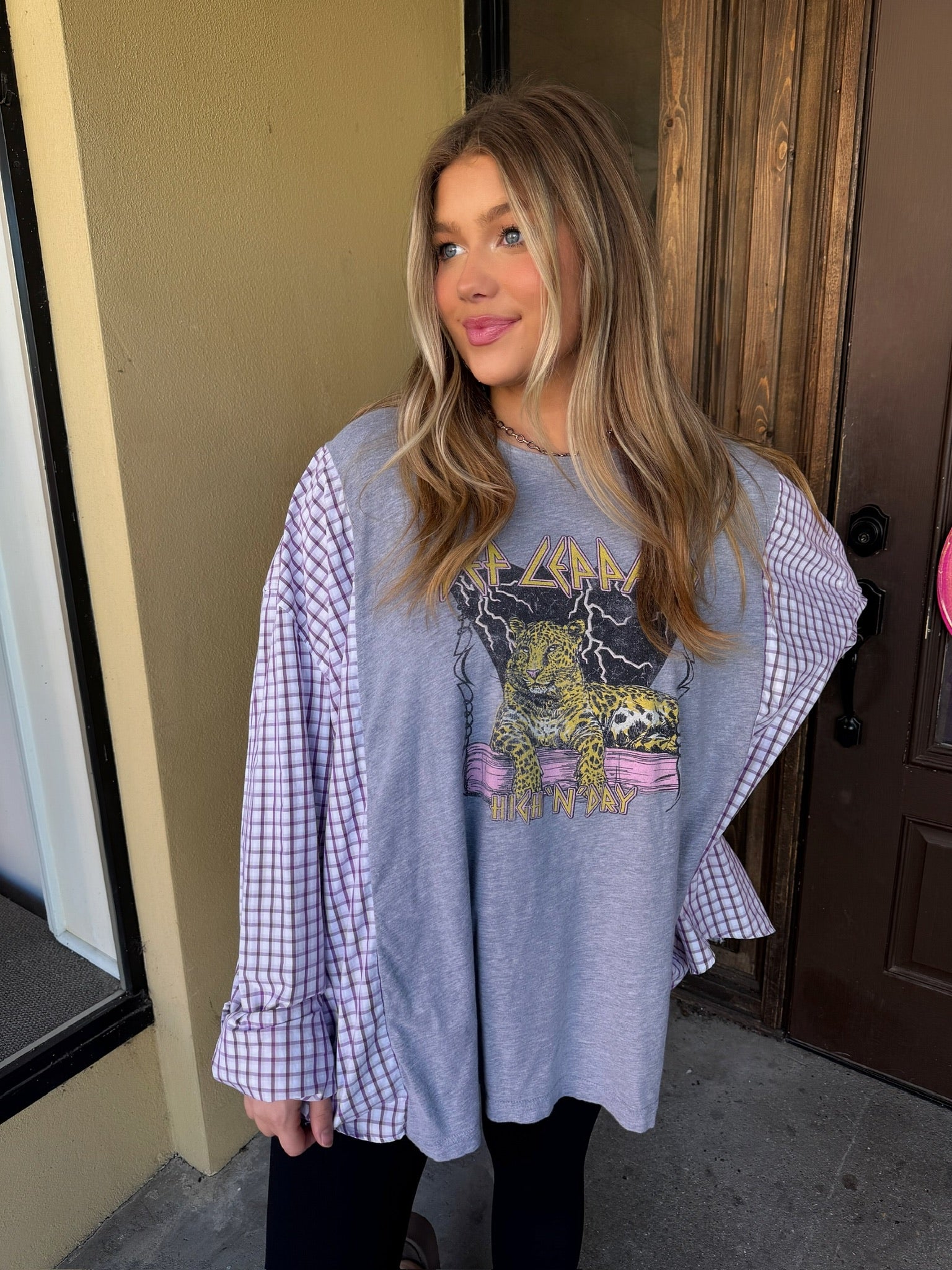 def leppard one of a kind top