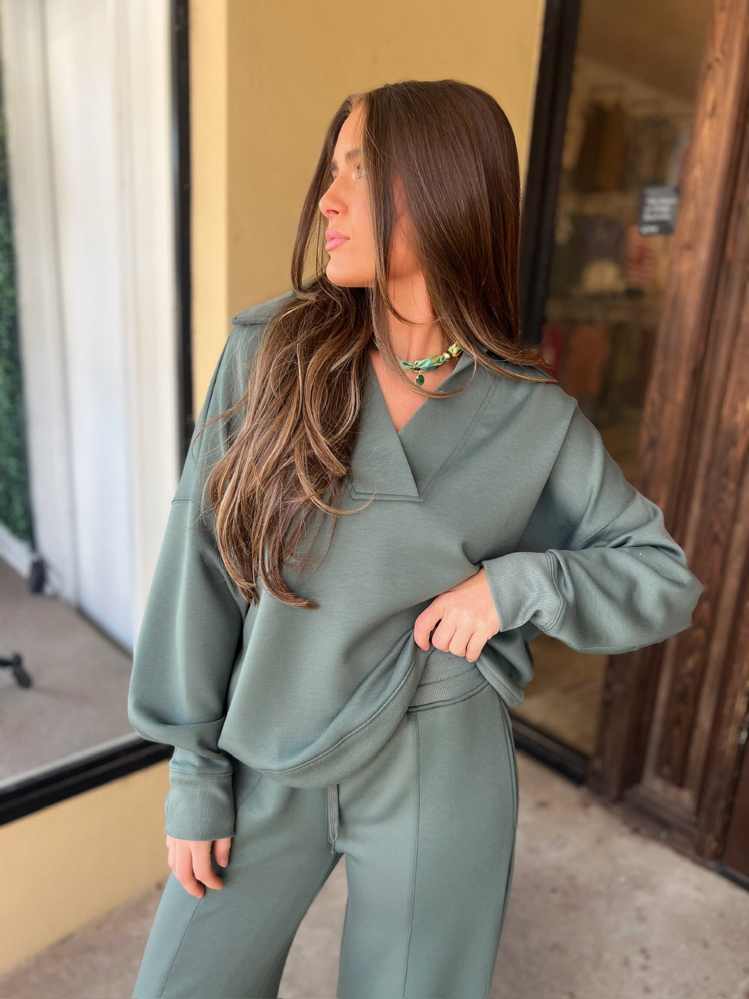 scuba collared set in hunter green