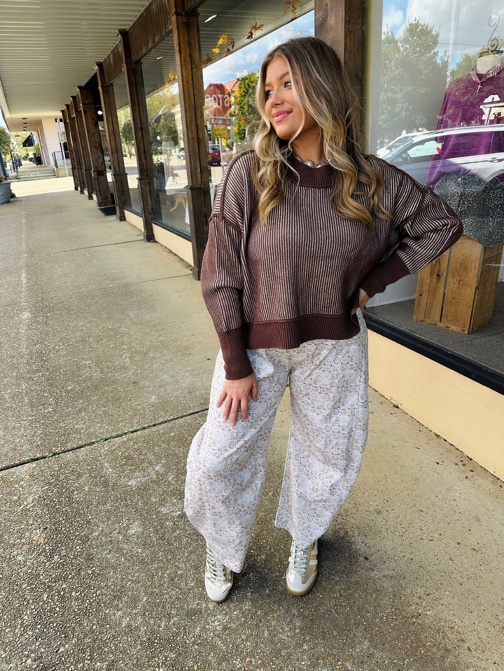 benny sweater in brown